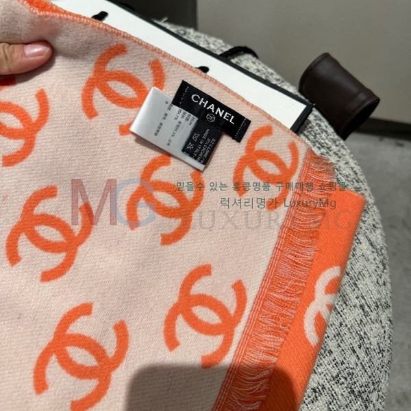 * ÷ C84889-1