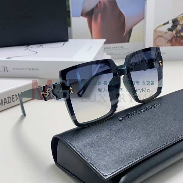 ζ ۶ 9YSL0230-1