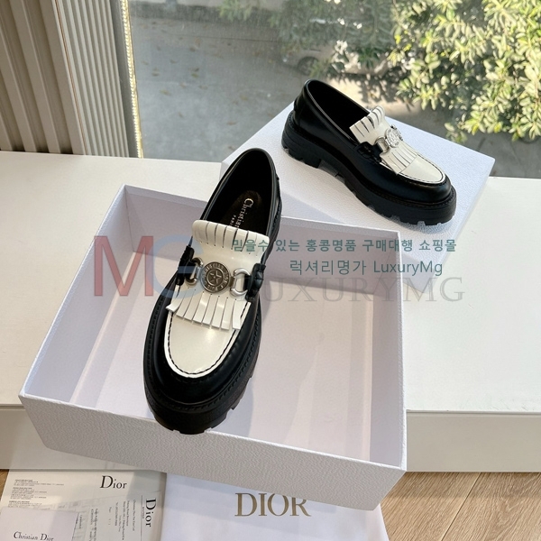     DR509911-2