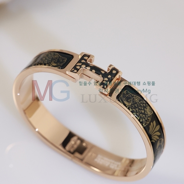޽  HE0678348-6
