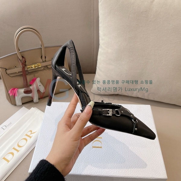     3D3R117008