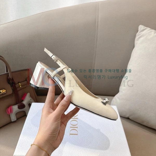    3D2R1125497-3