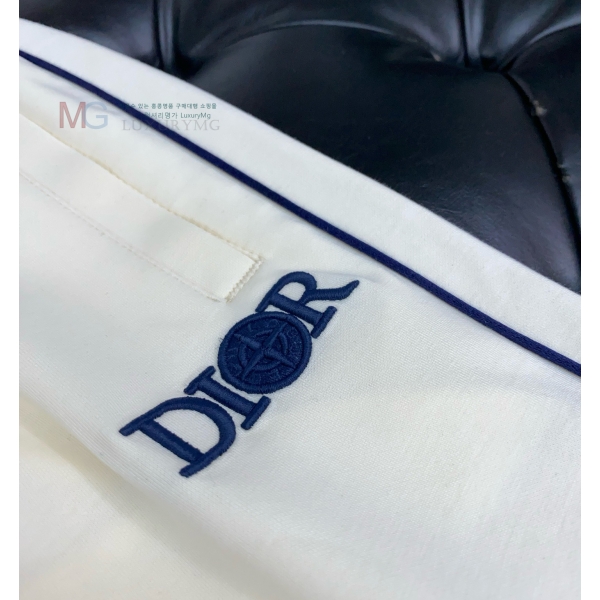   Ʈ̴   D596621-1