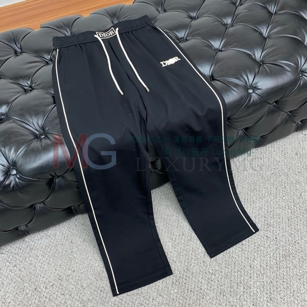   Ʈ̴   D596621-3