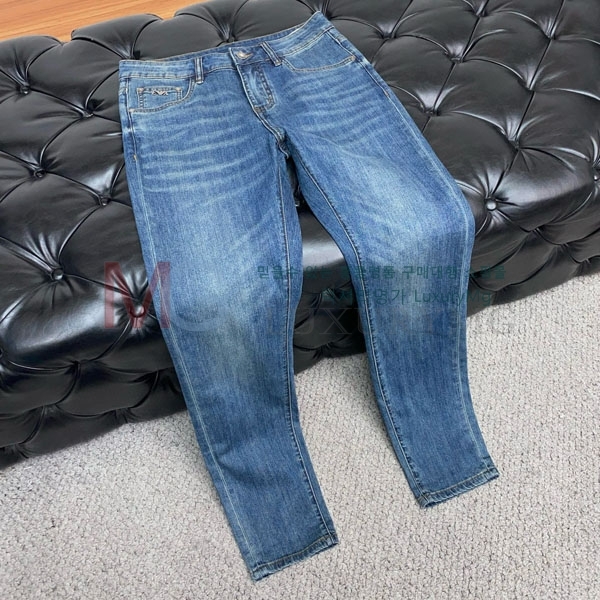 ˸  û AA05562
