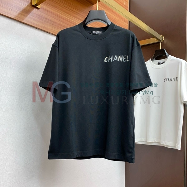 * Ƽ CB5806993