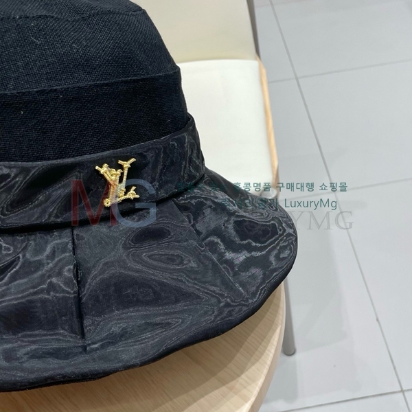 ̺  LV68846-3