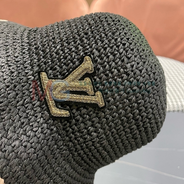 ̺  LV68851-2