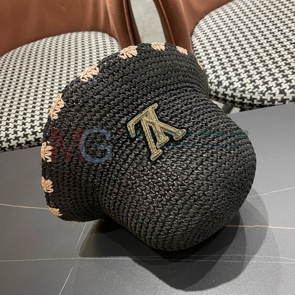 ̺  LV68851-2