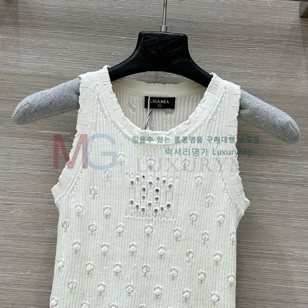   μҸ CH62136370-1