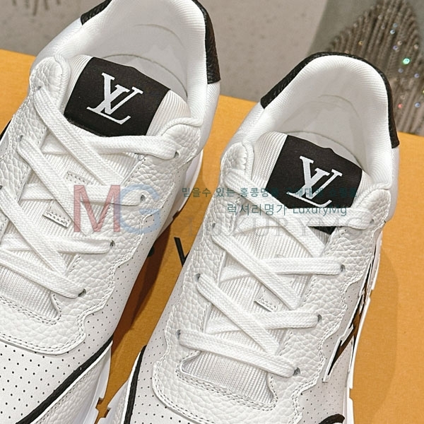  ̺ Classic Ŀ LV8006440-1