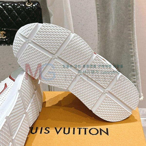  ̺ Classic Ŀ LV8006440-3