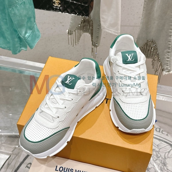  ̺ Classic Ŀ LV8006440-4