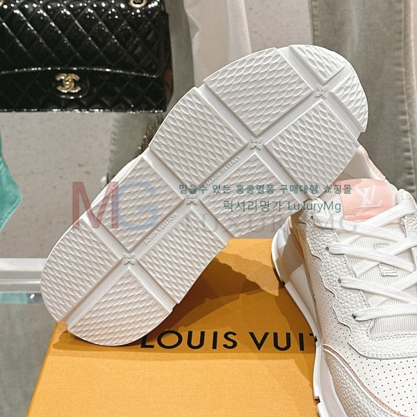  ̺ Classic Ŀ LV8006440-5