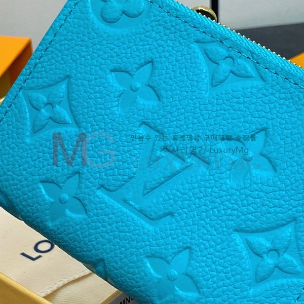 ̺ x TM   M13801-1