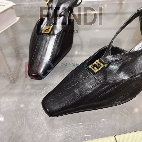  ̵ FF65641-7