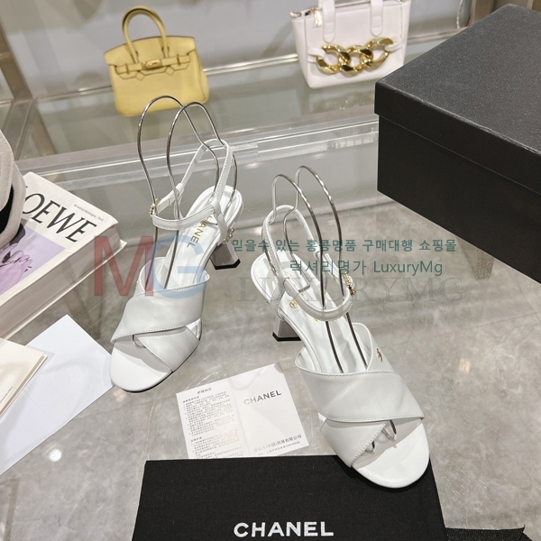   ̵  AA131363-2(7CM)