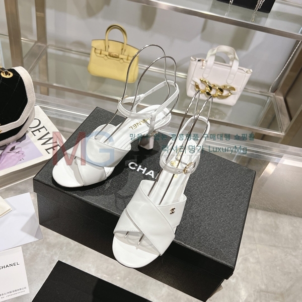   ̵  AA131363-2(7CM)