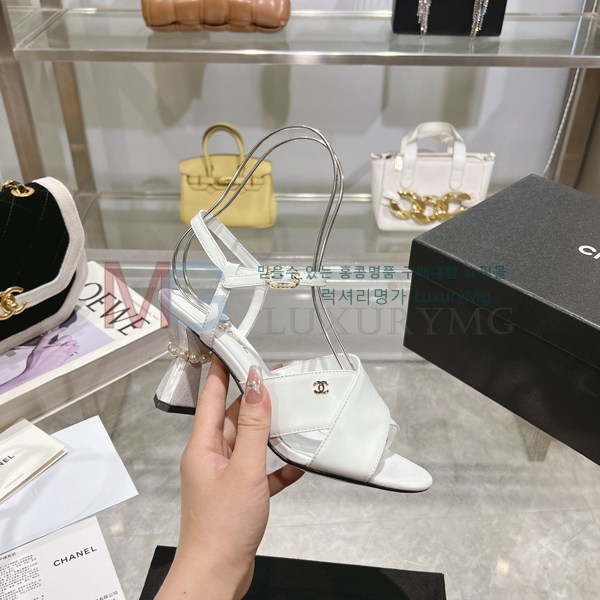   ̵  AA131363-2(7CM)