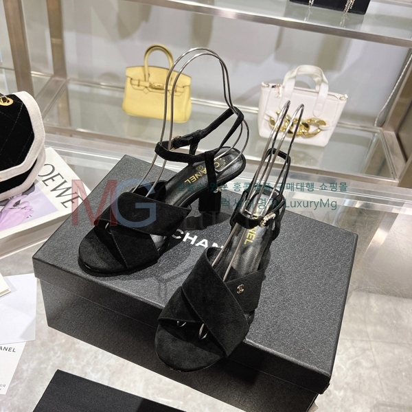   ̵  AA131363-3(7CM)