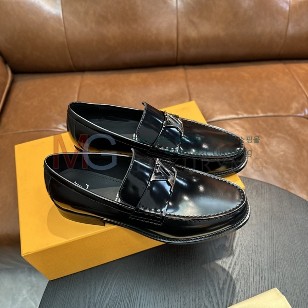 ̺  屸 LV264923-1