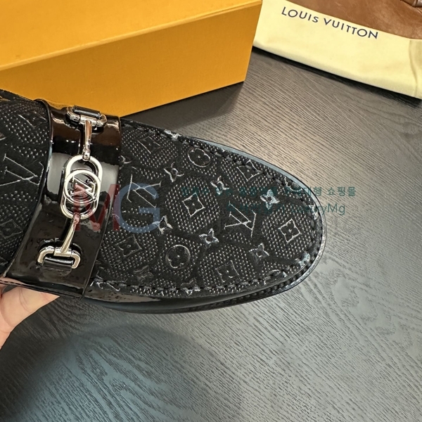̺  屸 LV264923-5