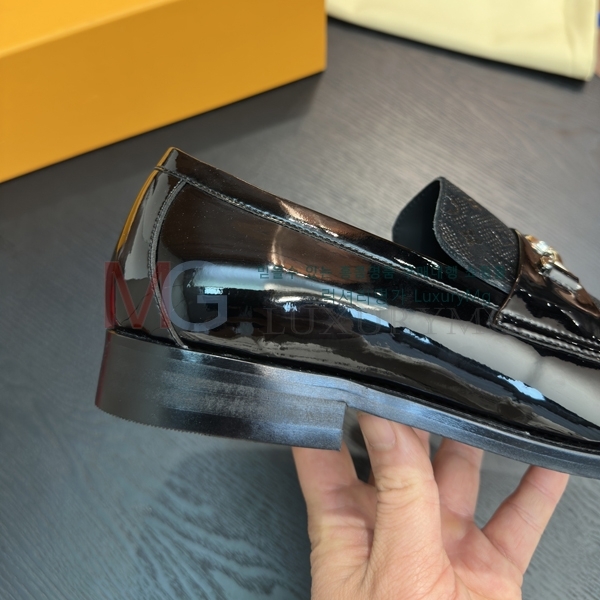 ̺  屸 LV264923-5