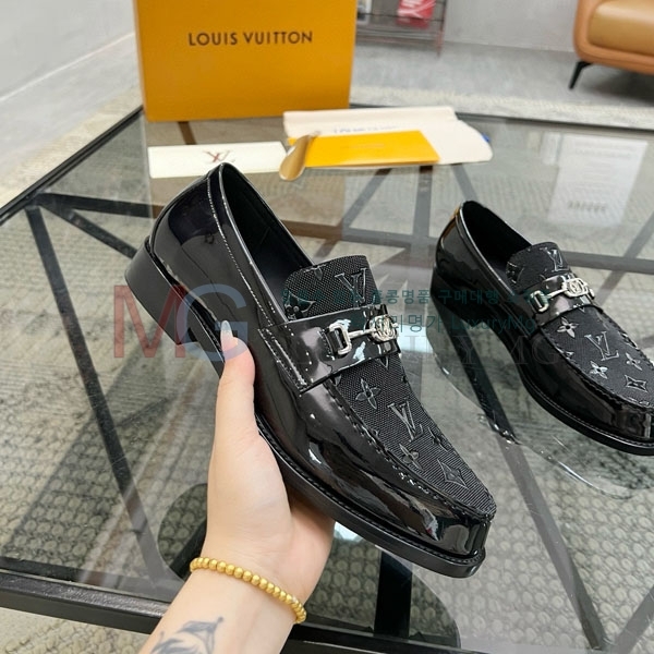 ̺   LV288037-2
