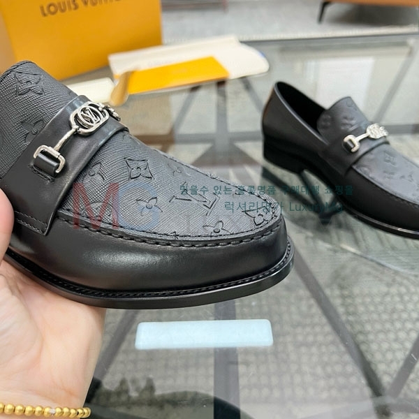 ̺   LV288037-3