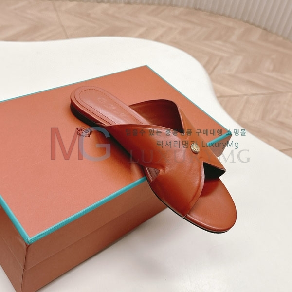ηǾƳ   LP833092-3