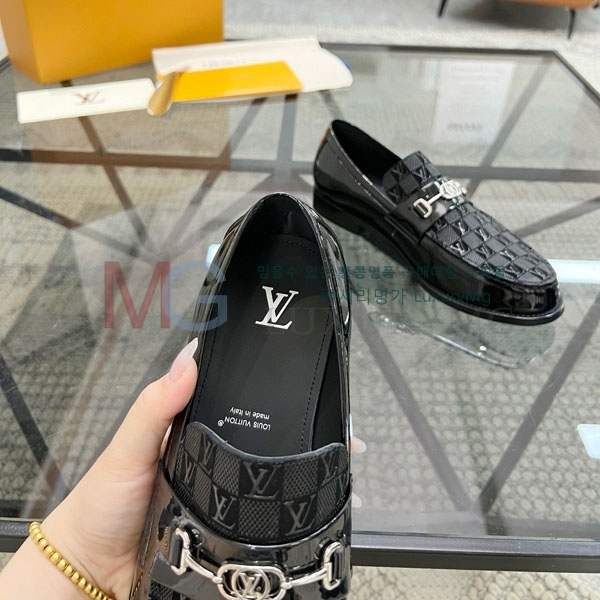 ̺   LV288037-4