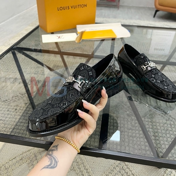̺   LV288037-5