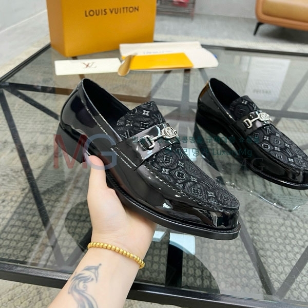 ̺   LV288037-5