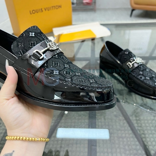 ̺   LV288037-5