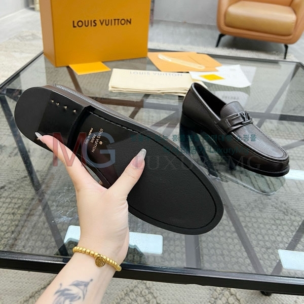 ̺   LV288038-1