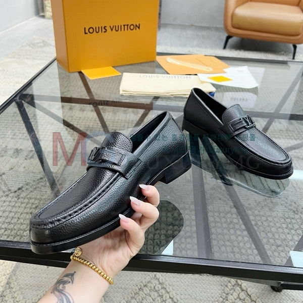̺   LV288038-2