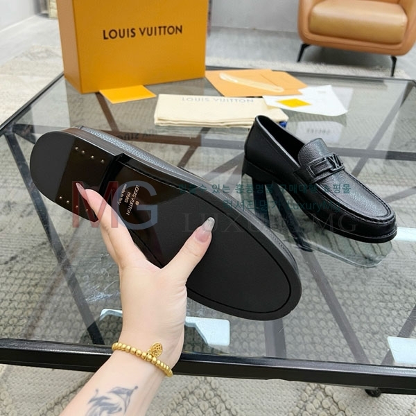 ̺   LV288038-2