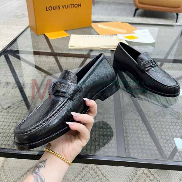 ̺   LV288038-4