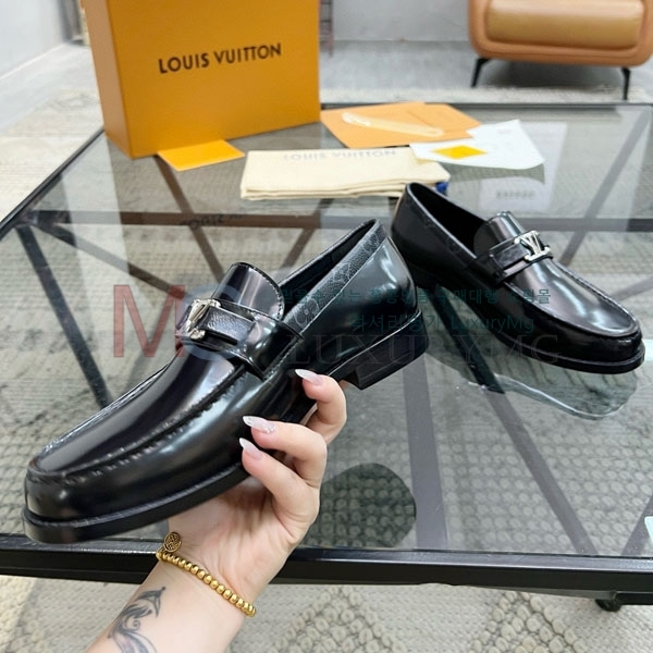 ̺   LV288039-1