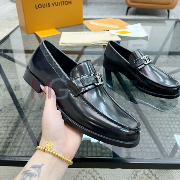 ̺   LV288039-1