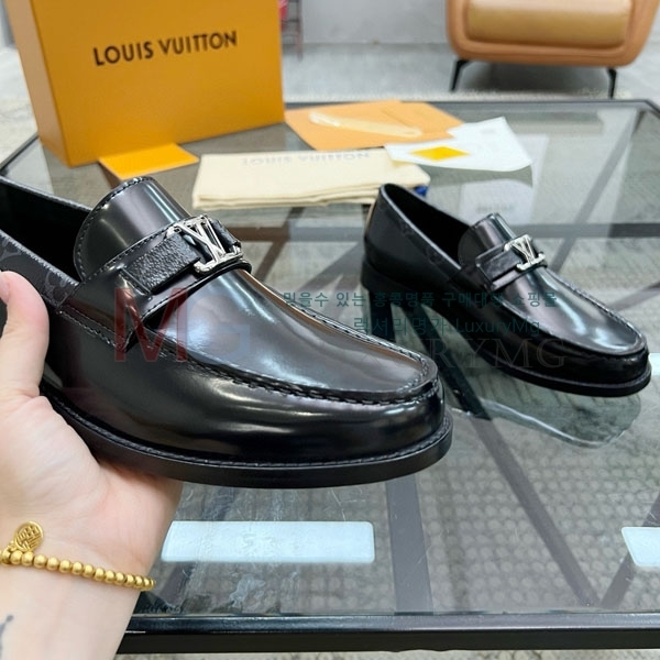 ̺   LV288039-1
