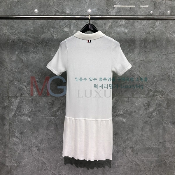   ǽ AG251366-1