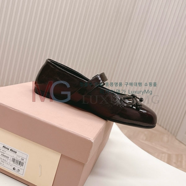 ̿̿  ÷ mm200180-1