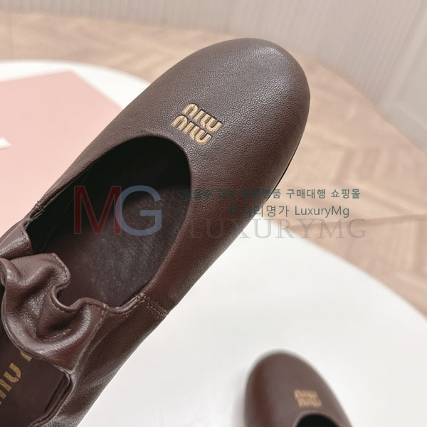 ̿̿  ÷ mm208906-3