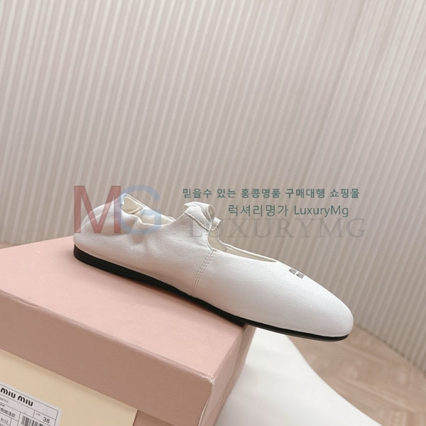 ̿̿  ÷ mm208906-5