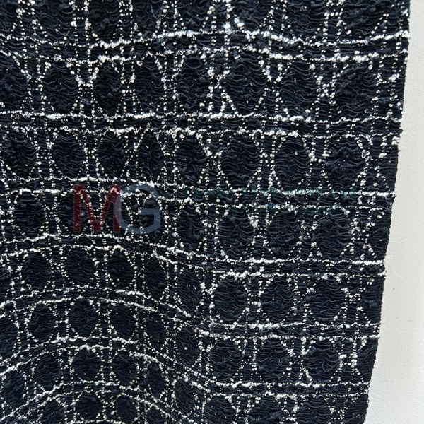   Ŭ ǽ DR492531-3
