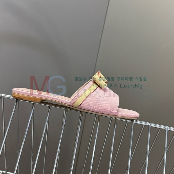 ̺   LV803222-4