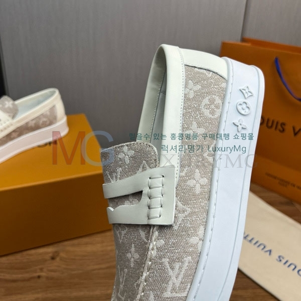 ̺   LV508011