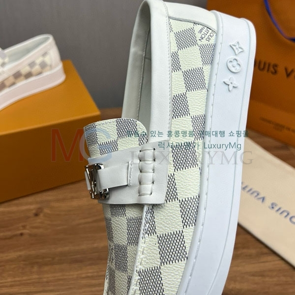 ̺   LV508012