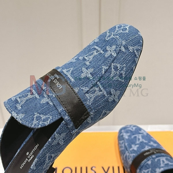̺    KR806630